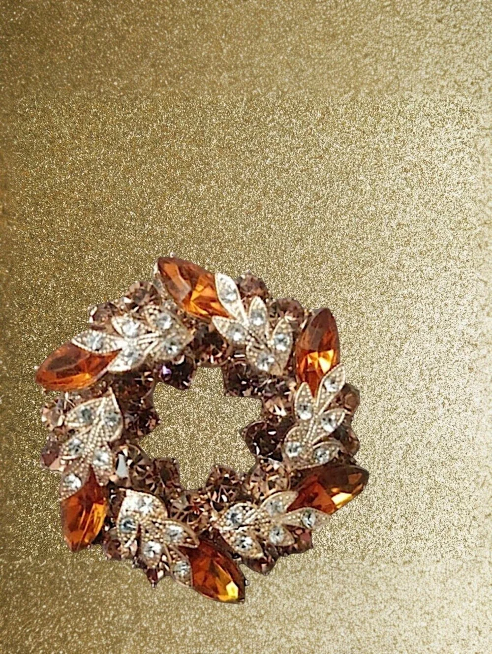 Amber Crystal Wreath Brooch